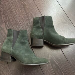 Vagabond UO ankle boots